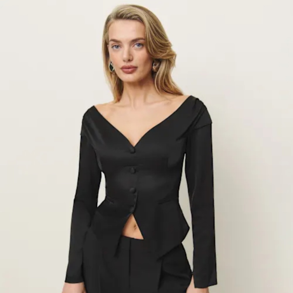 Reformation Irina Top Black - Size 2